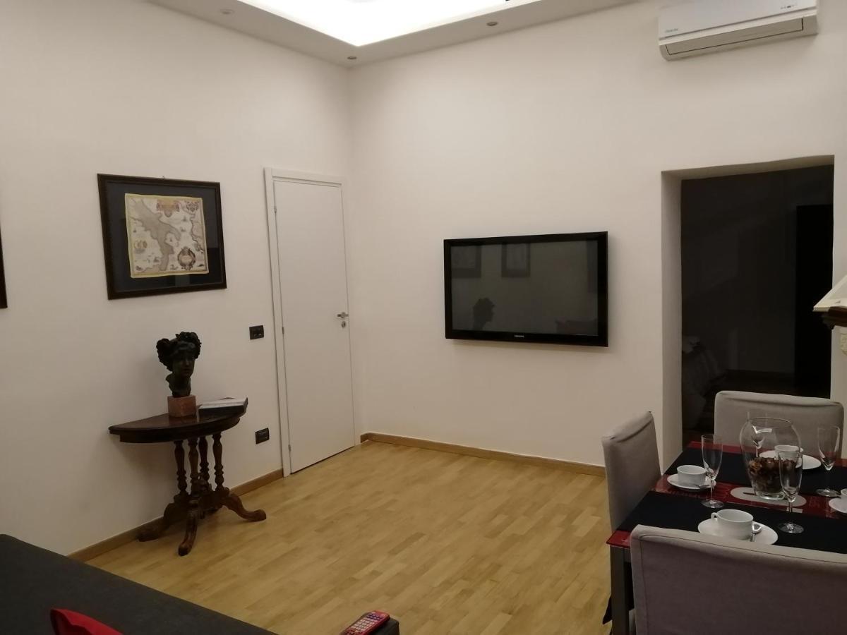 La Dimora Dei Borbone Apartamento Nápoles Exterior foto