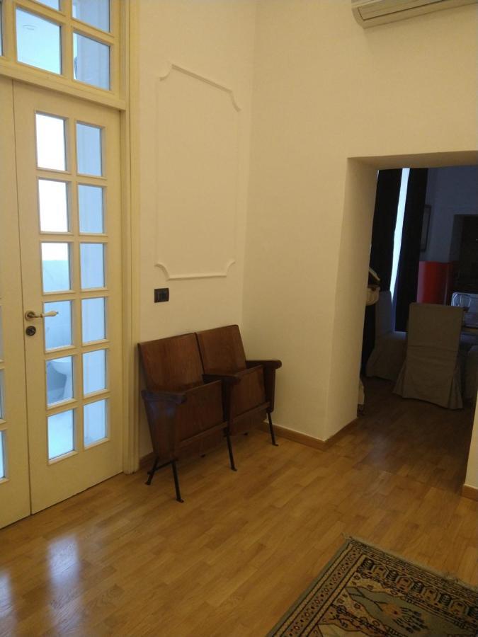 La Dimora Dei Borbone Apartamento Nápoles Exterior foto
