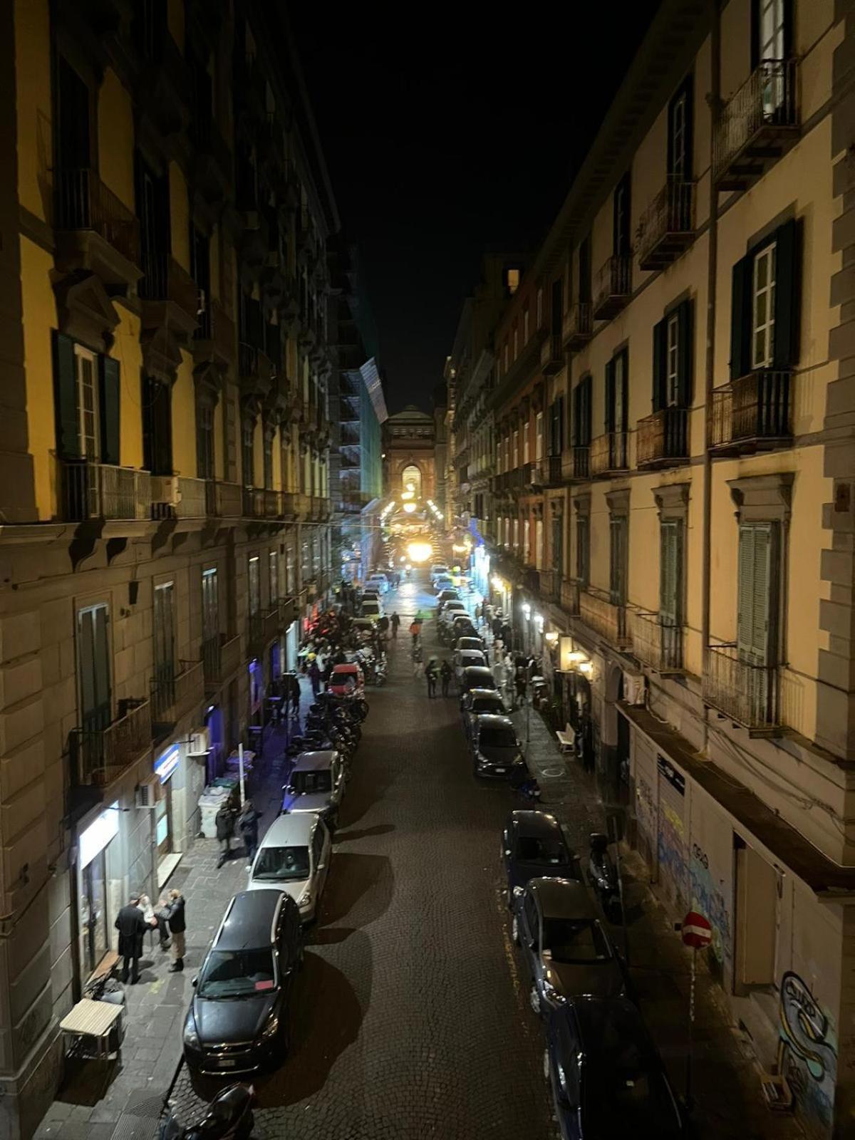 La Dimora Dei Borbone Apartamento Nápoles Exterior foto